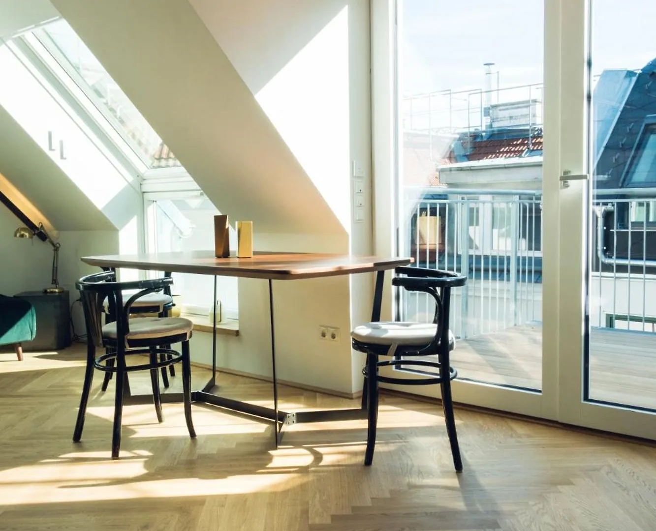 Blackriver Loft Vienna Mit Gratis Parkplatz Nahe Schoenbrunn Und U6 Apartamento