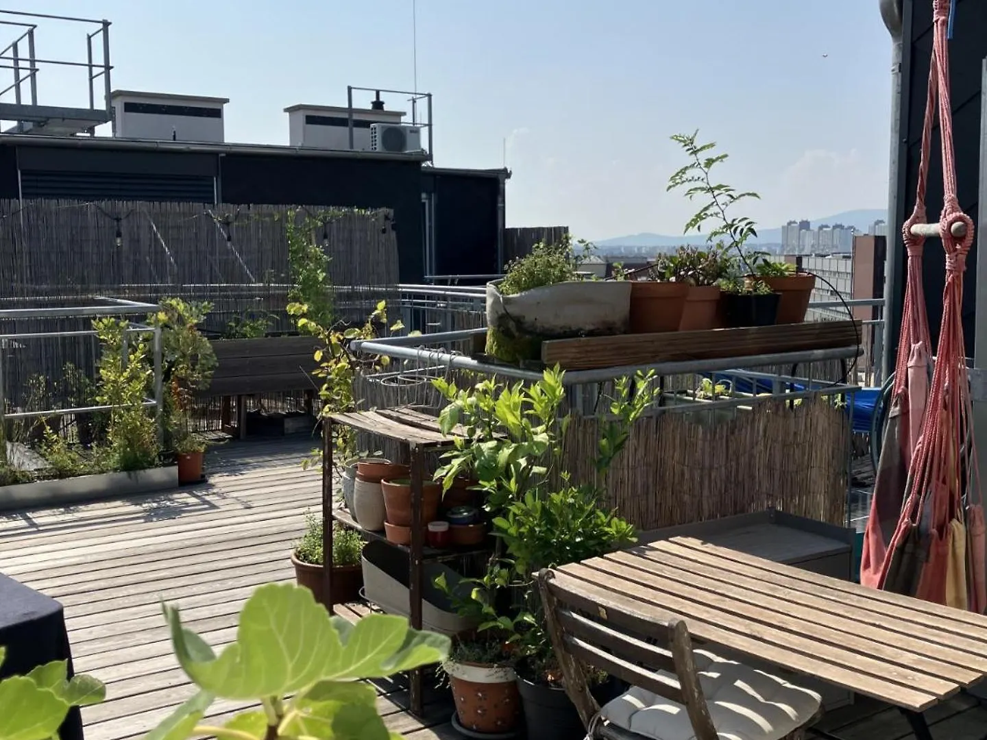 Blackriver Loft Vienna Mit Gratis Parkplatz Nahe Schoenbrunn Und U6 Apartamento